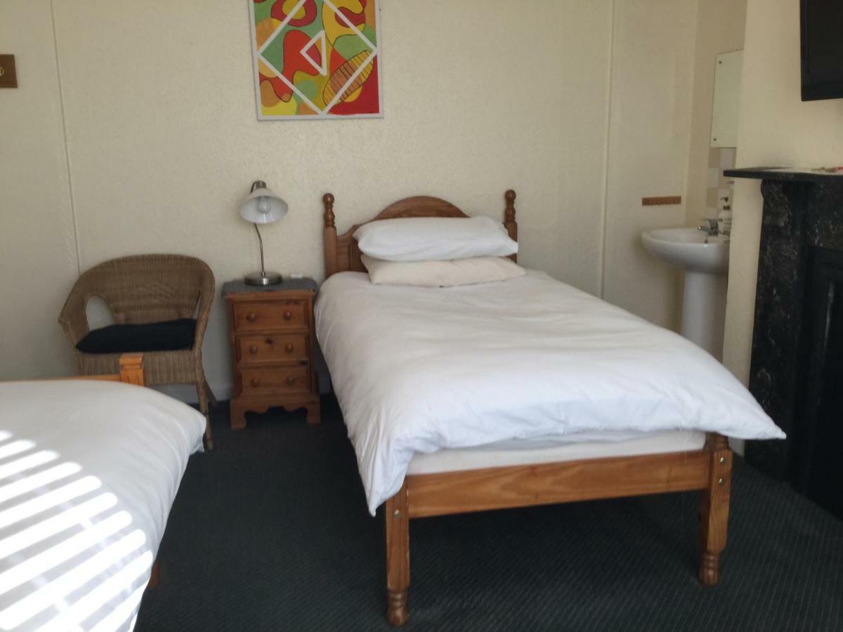Bay Lodge Aylesbury  Eksteriør bilde